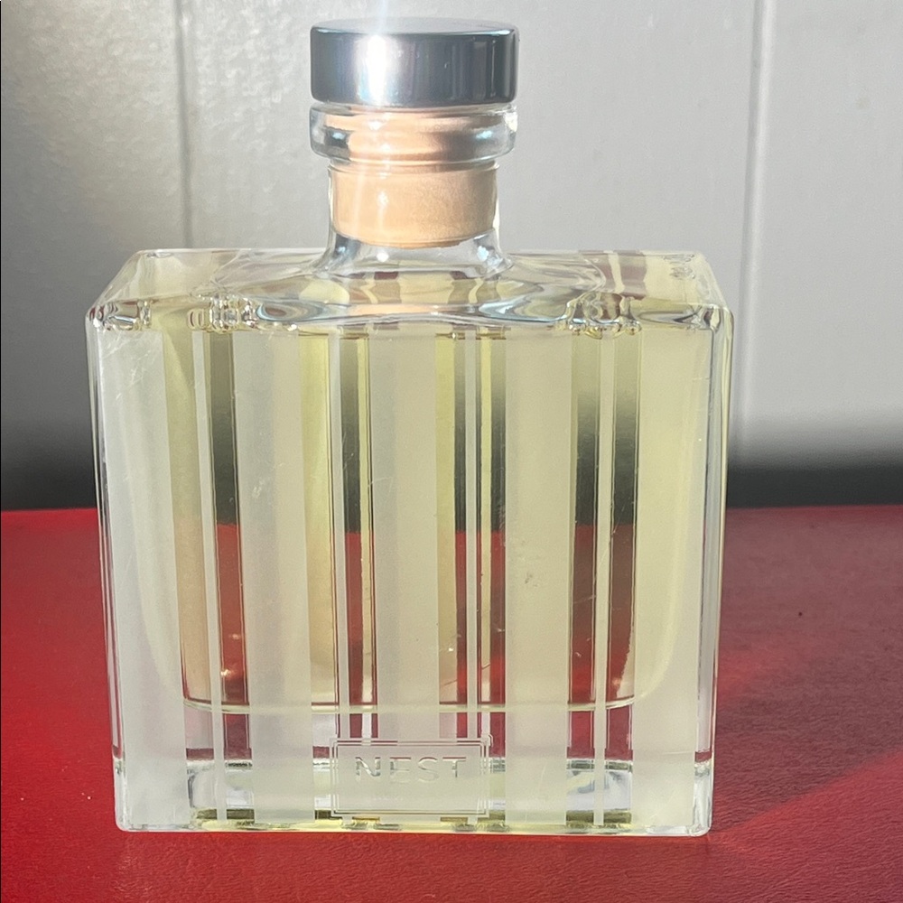 Nest Fragrances Reed Diffuser- Grapefruit, 5.9 fl oz New